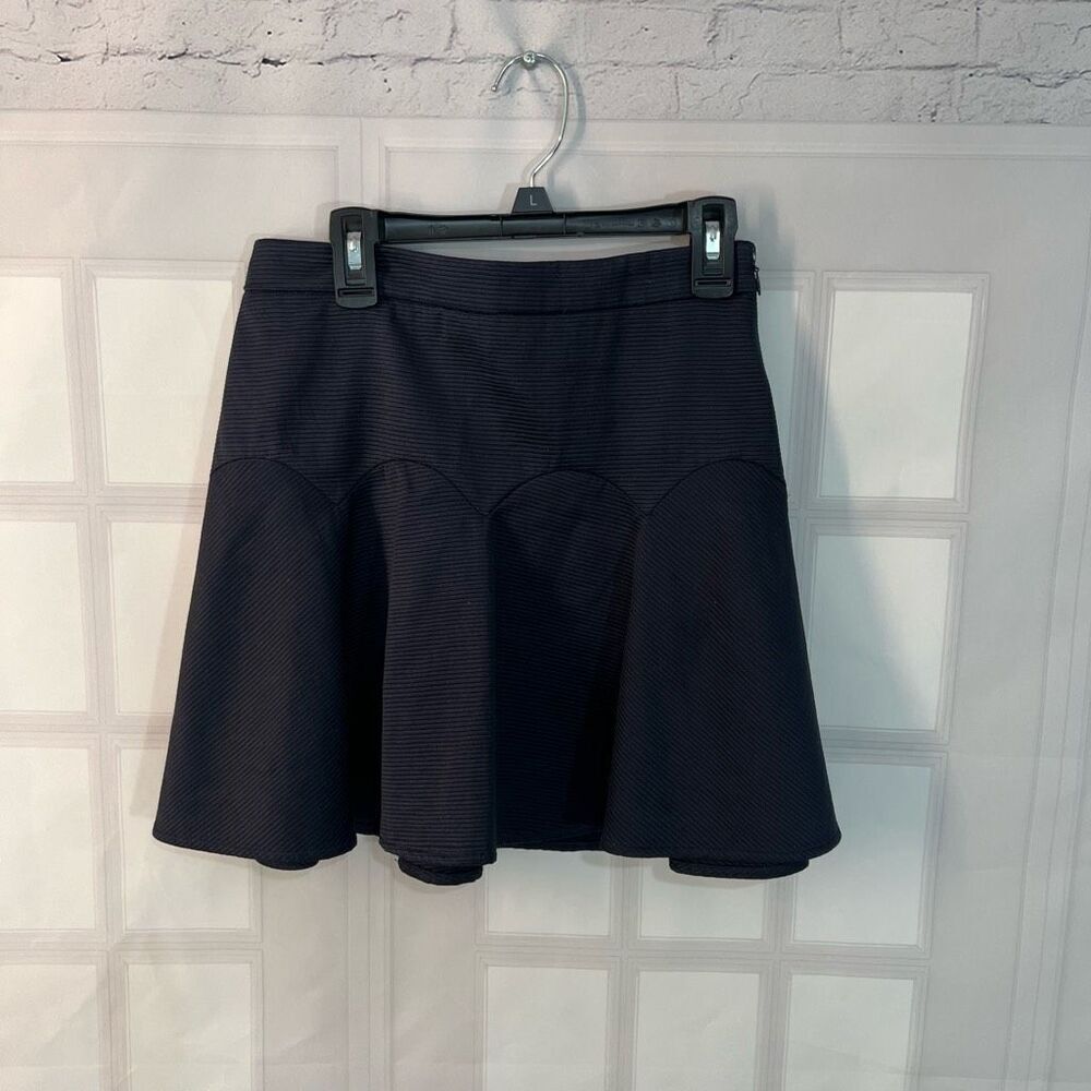 🔥5/$25 sale🔥 Club Monaco Fully Lined Textured Cotton Blend Circle Skirt Si